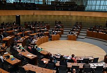 Landtag Nordrhein-Westfalen - Florian Gut/dpa/Archivbild
