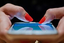 Smartphone - Foto: Patrick Pleul/dpa-Zentralbild/dpa