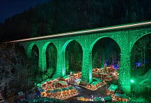 Weihnachtsmarkt in der Ravennaschlucht - Hochschwarzwald Tourismus GmbH/dpa-tmn