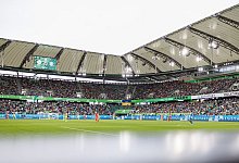 Lichtshow - Michael Matthey/Deutsche Presse-Agentur GmbH/dpa