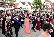 polonaise-auf-dem-marktplatz-2023 - Nicole Ellerbrake
