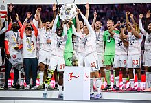 Der FC Bayern feiert die deutsche Meisterschaft - Tom Weller/dpa