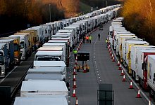 Stau - Foto: Kirsty Wigglesworth/AP/dpa