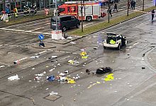Auto in M&uuml;nchen in Menschengruppe gefahren - Alexa Gr&auml;f/dpa
