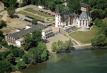 Schloss Klink - Foto: Bernd_W&uuml;stneck/dpa/ZB