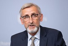 Sachsens Innenminister Armin Schuster - Sebastian Kahnert/dpa