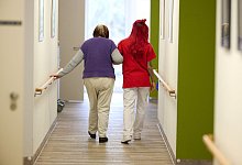 Pflege - Bernd Thissen/dpa