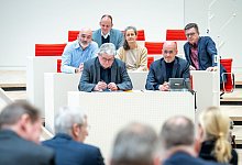 Sondersitzung Landtag Brandenburg - Soeren Stache/dpa