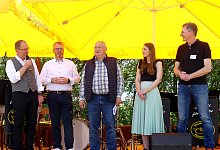 utf-8farmbeck-1 - Rudi Rudolph