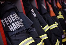 Hamburger Feuerwehr - Foto: picture alliance / Daniel Bockwoldt/dpa