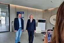 Christian Schachten, Betriebsratsvorsitzender bei Benteler Automobiltechnik, und Bundestagspr&auml;sidentin B&auml;rbel Bas haben Anfang Mai ein gemeinsames Video aufgenommen, das nun auch Thema der Diskussion ist. - Marc Schr&ouml;der