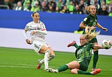 VfL Wolfsburg - Bayern München - Swen Pförtner/dpa
