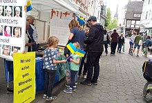 DT (co) AM/XL Auszeichnung Omas gegen Rechts - Brigitte van Ahee