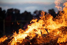 Osterfeuer in Hessen - Sebastian Gollnow/dpa