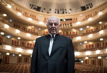Dirigent Daniel Barenboim - Bernd von Jutrczenka/dpa