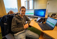 Tobias Stelter - Astrid Sewing(LZ)