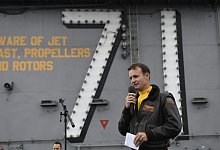 Brett Crozier - Foto: Seaman Apprentice Nicholas Huynh/U.S. Navy/AP/dpa