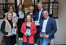 foto-pm-vhs-programm-05082025-querformat - 1 - Stadt Bad Salzuflen