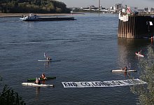 Prozess gegen Umweltaktivisten wegen Hafenblockade - David Young/dpa/Archivbild