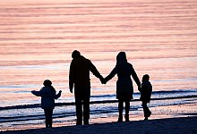 Geschwister - Bernd Wüstneck/dpa-Zentralbild/dpa