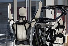 Exoskelett der Firma Ottobock - dpa