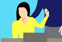 Frauen d&uuml;rfen sich gegen verbale Bel&auml;stigung wehren, aber es ist nicht ihre Aufgabe, stellt Expertin Elisa Fraa&szlig; klar. Bei der L&ouml;sung dieses Alltagsproblems sind die M&auml;nner gefragt. - CC0 Pixabay