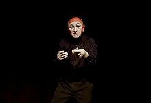 Carlos Mart&iacute;nez - 1 - Madeleine Biermann