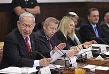 Israels Regierungschef Netanjahu - Abir Sultan