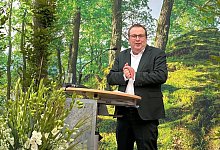 oliver_krischer - 1 - Wald und Holz NRW