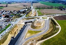 exported_76C6ABE6-FA46-4CDC-8993-2775086BCFBB Copy - Eike J. Horstmann