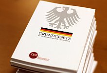 grundgesetz - Symbolbild: Pixabay