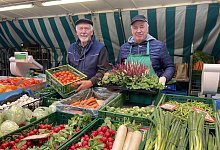 Dt Wochenmarkth&auml;ndler Siegfried Schling - Cordula Gr&ouml;ne