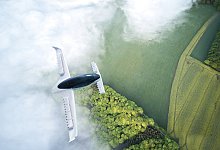 Elektro-Flugtaxi Lilium testet 300 km/h - dpa