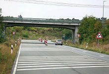 Die L712n endet von Lippe aus gesehen hinter der A-2-Abfahrt Ostwestfalen-Lippe. Jetzt wird sie verl&auml;ngert. - Oliver Krato