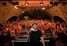 DJ Tweezy - Sarah Ann Oexmann