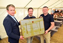 nic_5313b - Nicole Ellerbrake