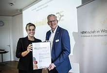 Preisverleihung - gruen