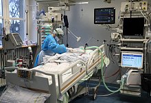 Die Lage in der Pflege machten die Moderatoren Joko und Klaas zum Thema einer siebenst&uuml;ndigen Sendung. - picture alliance/dpa/dpa-Zentralbild