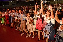 nic_2790b - Nicole Ellerbrake