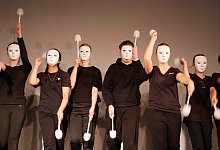 b1 - Thomas Kr&uuml;gler