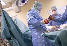 Hueft-Operation - picture alliance