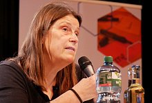 b1 - Thomas Kr&uuml;gler