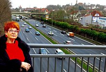 Hannelore Pfaff steht da, wo Gadderbaum geteilt wird &ndash; am OWD. Auch akustisch ist er ein Problem, Pfaff setzt in der Zukunft auf durchgehend Tempo 60. - Kurt Ehmke