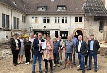 SL Übergabe Förderbescheid Kotzenbergscher Hof - Cordula Gröne