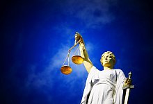 Ein 51-j&auml;hriger Autofahrer aus Bad Oeynhausen soll an einer Unfallstelle einen Polizisten angegriffen haben, der ihn hindern wollte, wegzufahren. - Pixabay