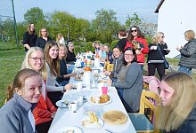OL LUE Mittwochstreffen von Ukrainerinnen und Humemrsern - Rudi Rudolph