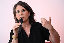 Annalena Baerbock stellt deutsche China-Strategie vor - Britta Pedersen