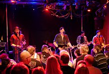 b1 - Thomas Kr&uuml;gler