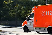 ambulance-970037_1280 - Symbolbild: Pixabay/Golda
