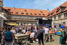 voller-schlossinnenhof - Landesverband Lippe